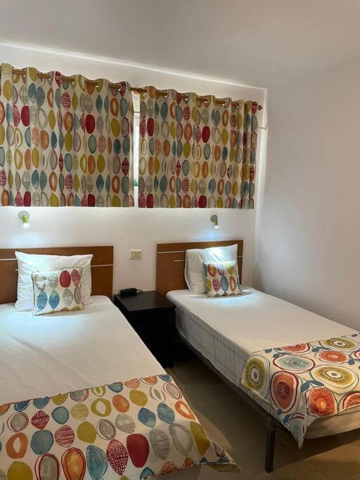 Puskas Apartman 코스타 데 안티과 외부 사진